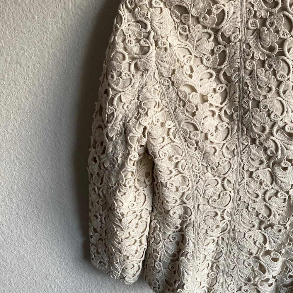 Women’s Kay Unger Cream Lace Blazer - Picture 10 of 16